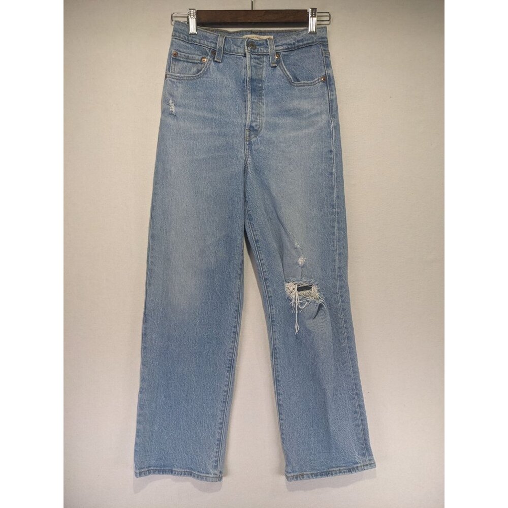 Levi Strauss Straight Jeans Women's Size 26 Ribcage Straight Y2K Denim Distress